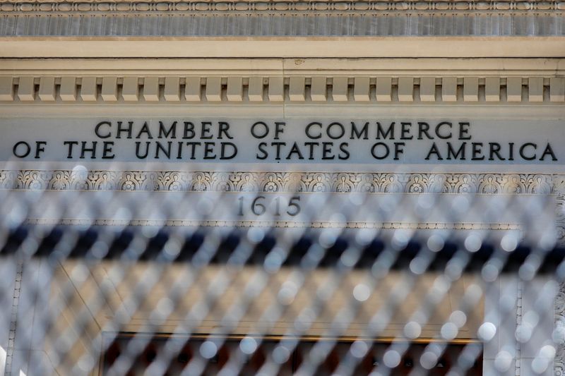 U.S. Chamber of Commerce, others urge Congress to pass privacy legislation