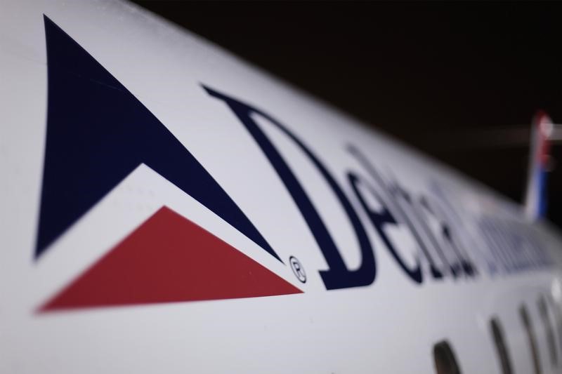 Delta, Boeing KB Home Rise Premarket; Snap Falls