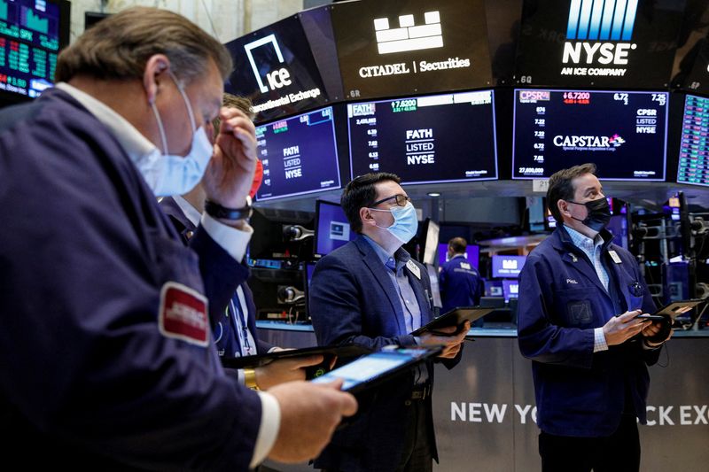 Nasdaq, S&P fall with tech stocks out of favor