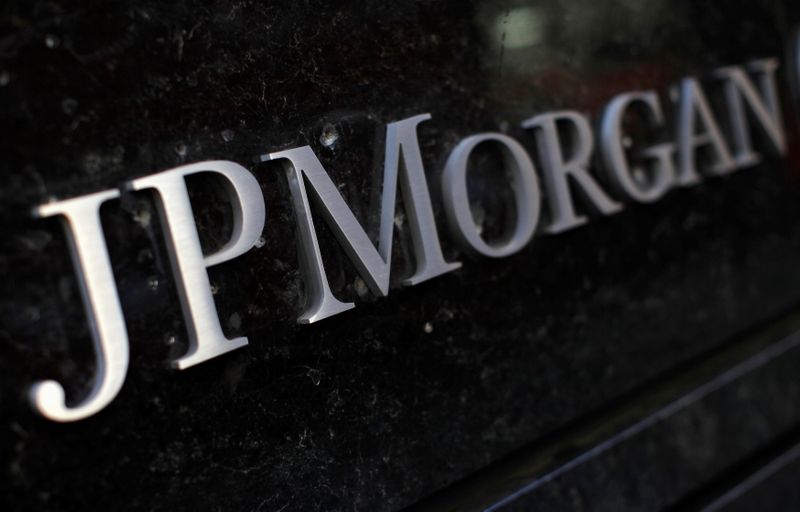 JPMorgan, Retail Sales, Consumer Confidence: 3 Things to Watch